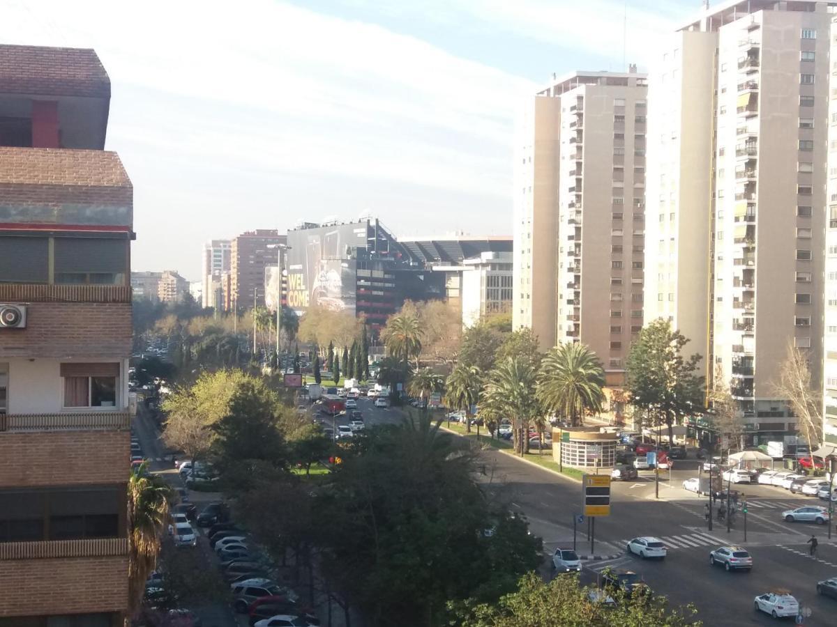 Hotel Mestalla Paradise Valencia Exterior foto